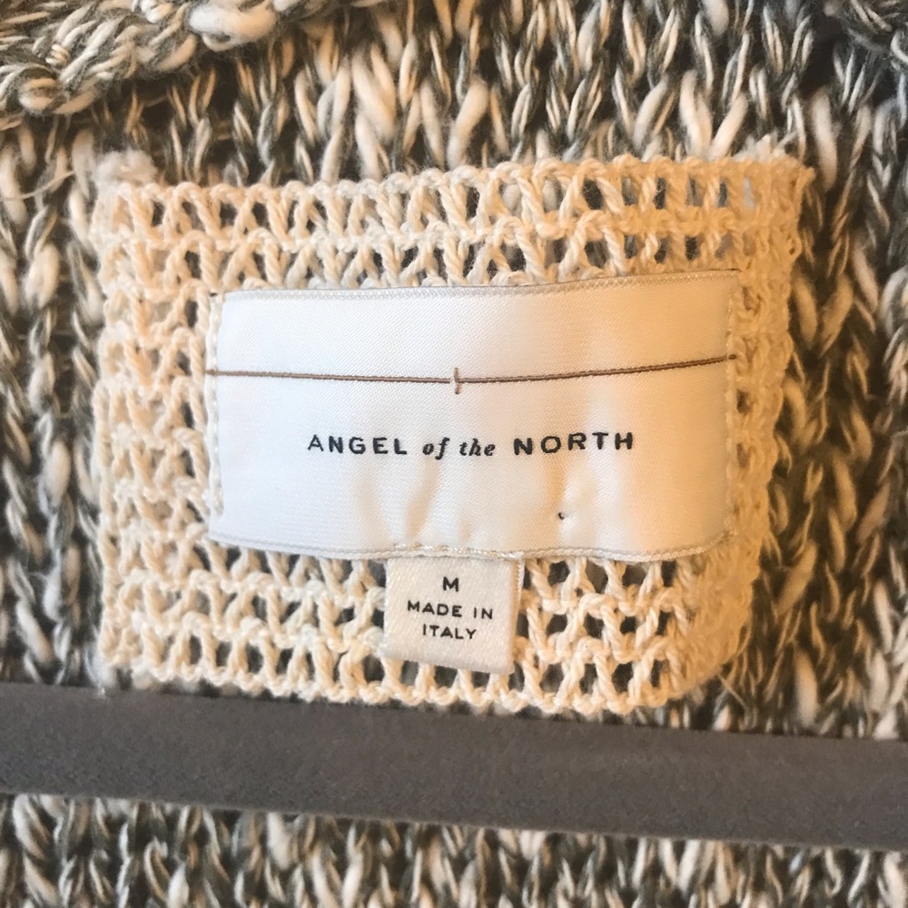Anthro Angel of North Mori Cardigan - Picture 6 of 6